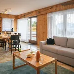 Austral 105 By Interhome *