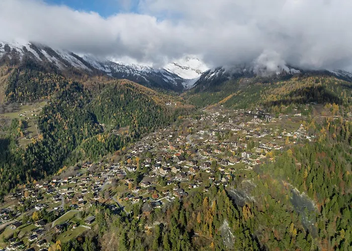 Austral 105 By Interhome *